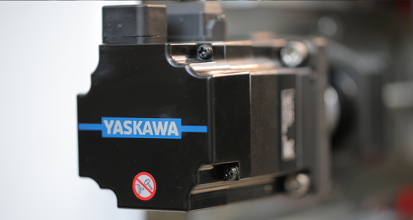High-resolution servo motor fitted to a custom NS CNC machine